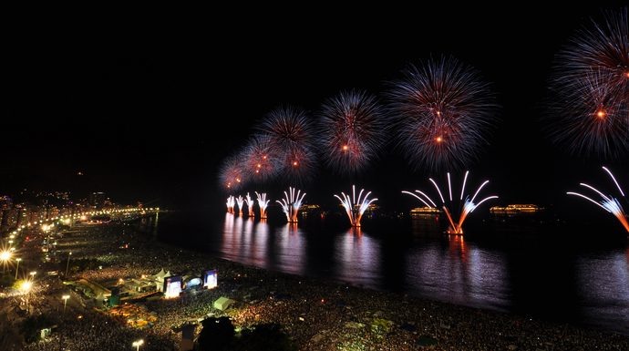 5 destinos para passar o réveillon no brasil ano novo reveillon