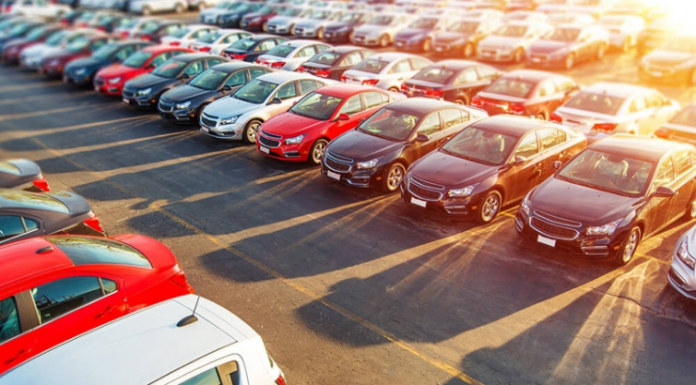 Saiba como comprar carros usados e com descontos