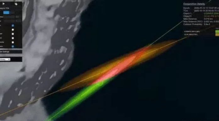 2 grandes pedaços de lixo espacial podem colidir esta noite