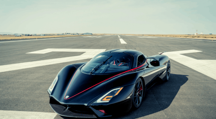 Conheça os 7 carros mais rápidos do mundo