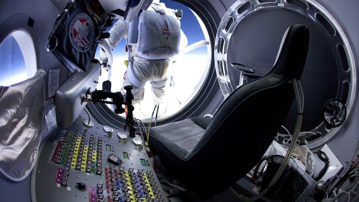Salto da Estratosfera - Descubra os detalhes de salto que quebrou recordes