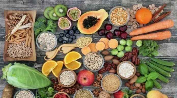Conheça os 10 alimentos mais saudáveis para entrar na dieta